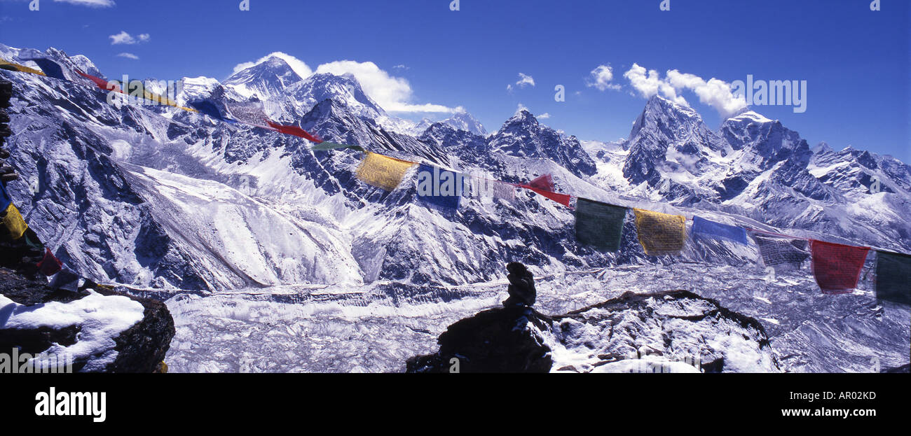 Vista dal picco di Gokyo, Everest, regione dell'Everest, sul Nuptse, sul Lhotse, Makalu, Nepal, Asia Foto Stock