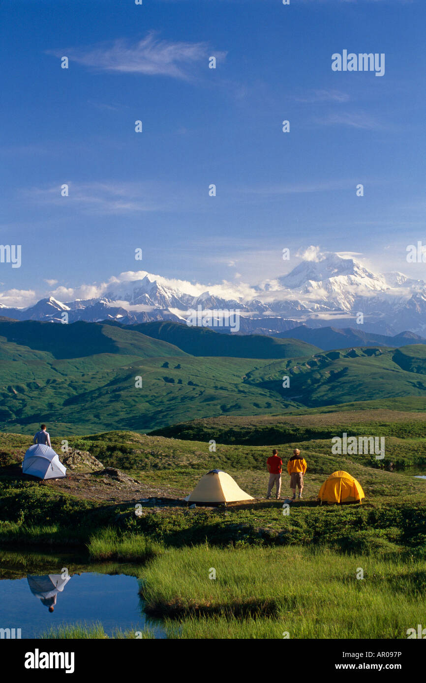 Gli escursionisti @ Vista Camp Mt McKinley Denali SP SC AK Estate Foto Stock