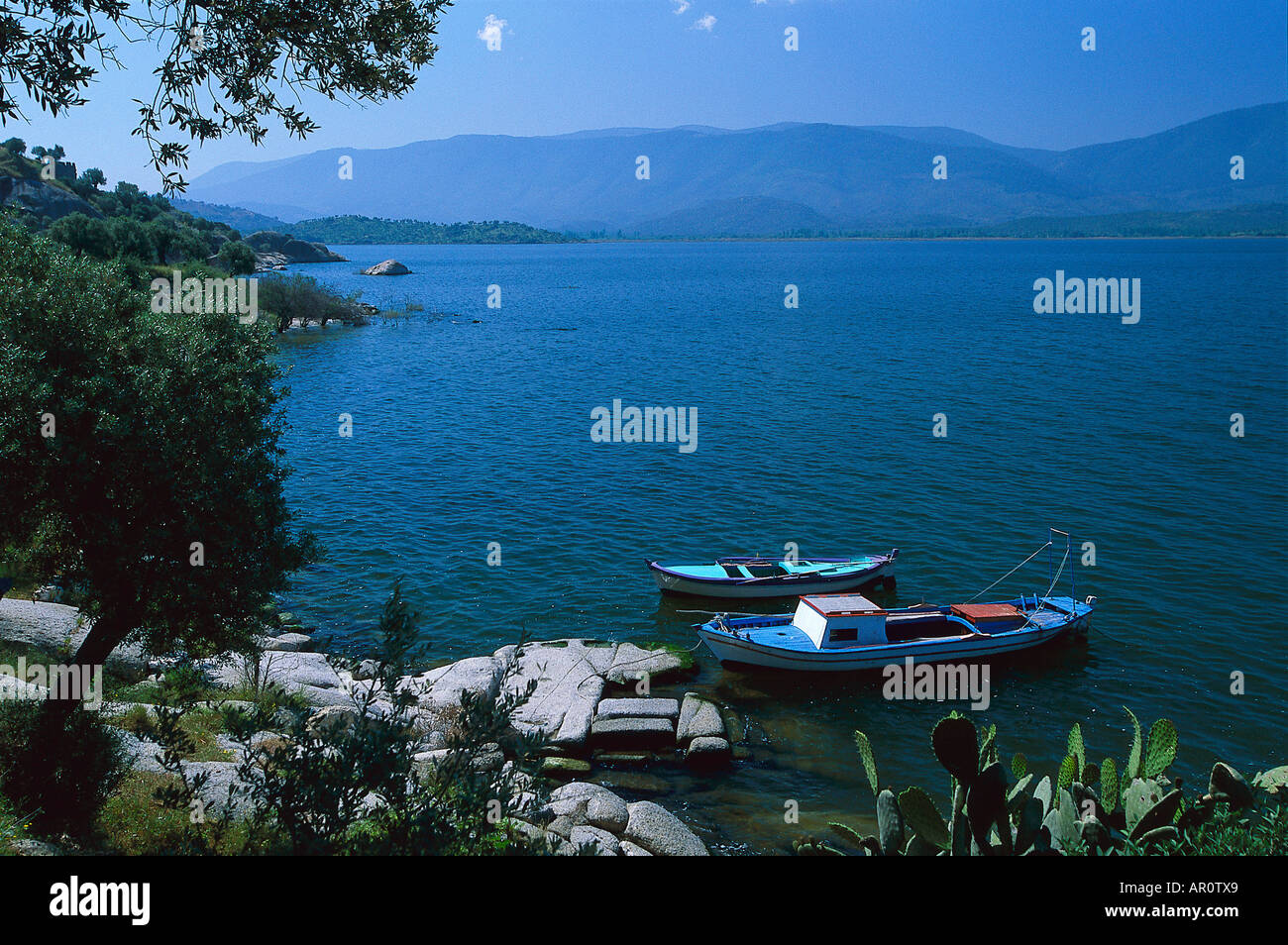 Barche da pesca Lago Bafa, sud-ovest della Turchia, Turchia Foto Stock