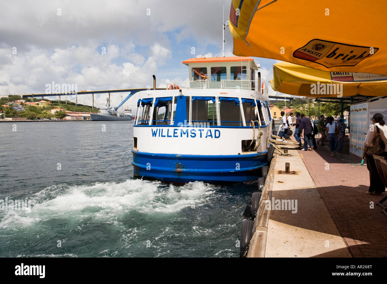 Attracco del traghetto di Punda Willemstad Curacao Foto Stock