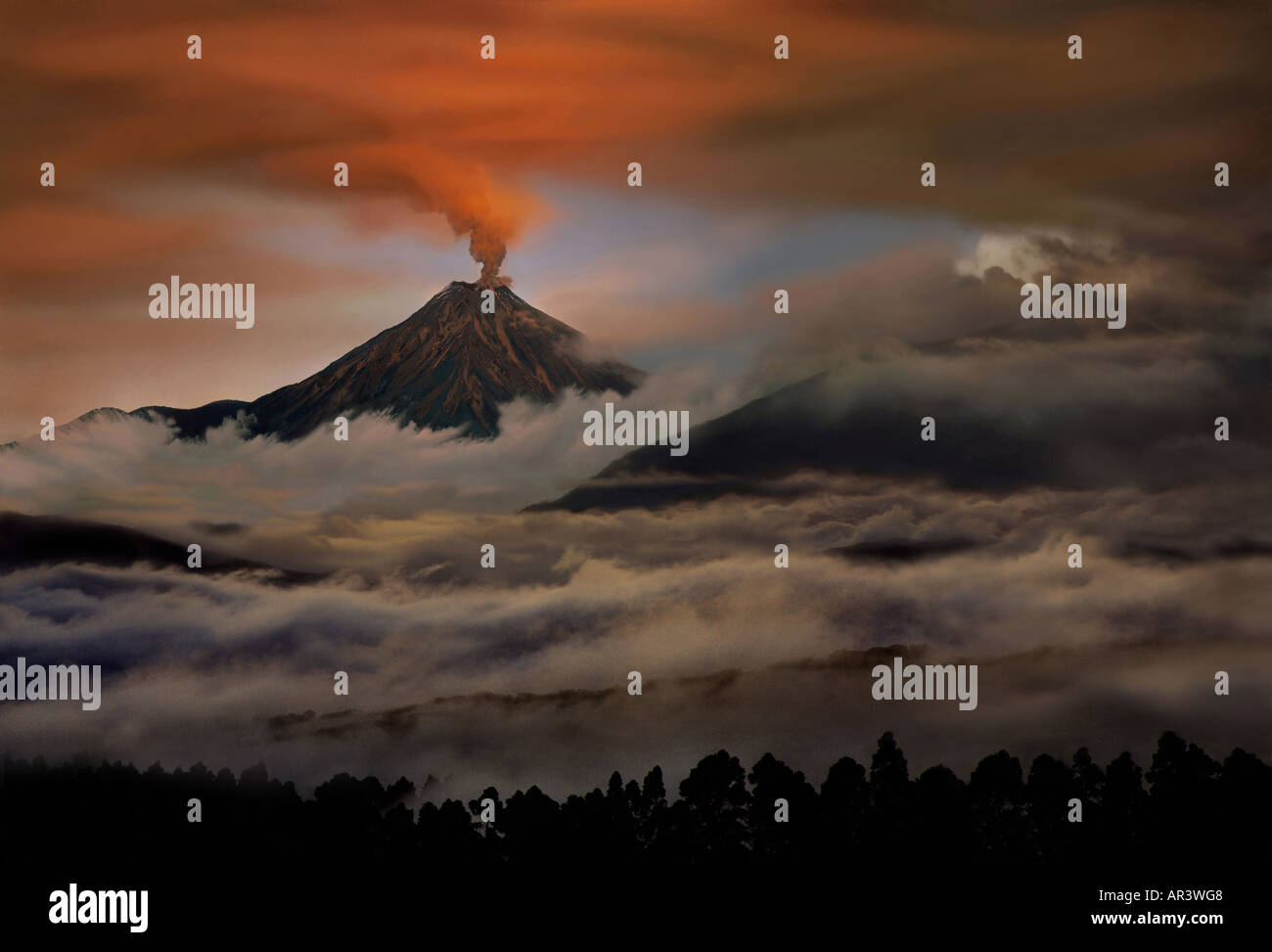Vulcano Tungurahua eruzione, Ecuador, Sud America Foto Stock