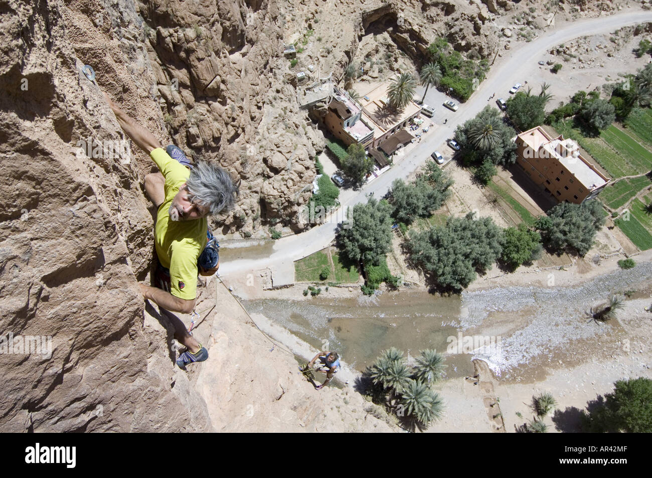 Arrampicata su roccia, Todra gorge, Marocco Foto Stock