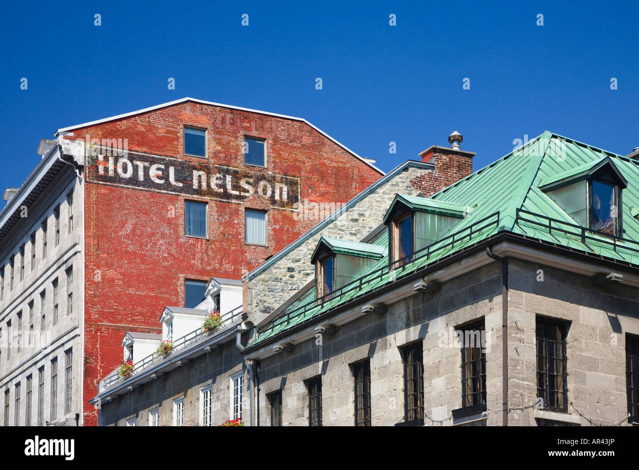 Architettura storica si trova sulla piazza della città e luogo di Jacques Cartier in Quebec Montreal Foto Stock
