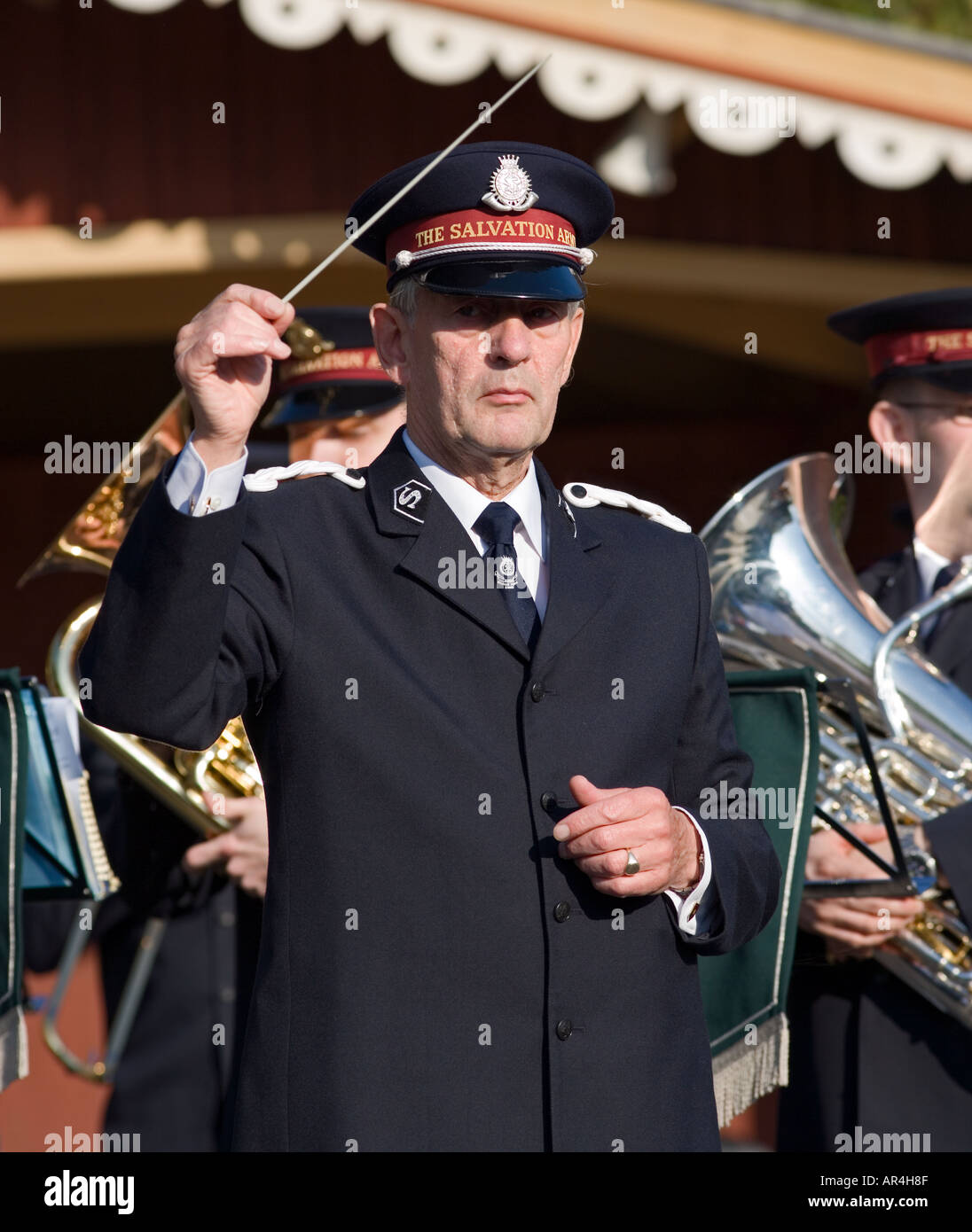 Uniforme dell'esercito di salvezza immagini e fotografie stock ad alta ...