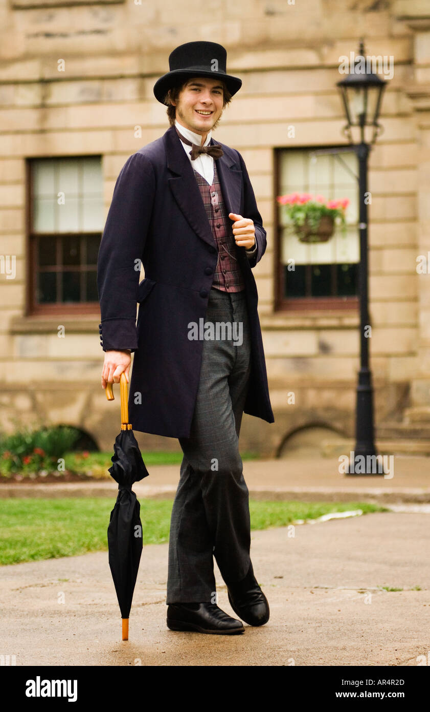 Giovane uomo nel periodo abito tour leader storico di Charlottetown Prince Edward Island in Canada Foto Stock