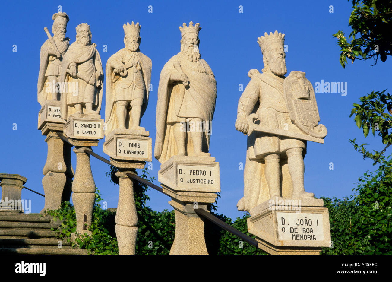 Scala Reale con figure illustranti il Portogallo di kings, Jardim , Episcopale Castelo Branco, in Portogallo Foto Stock