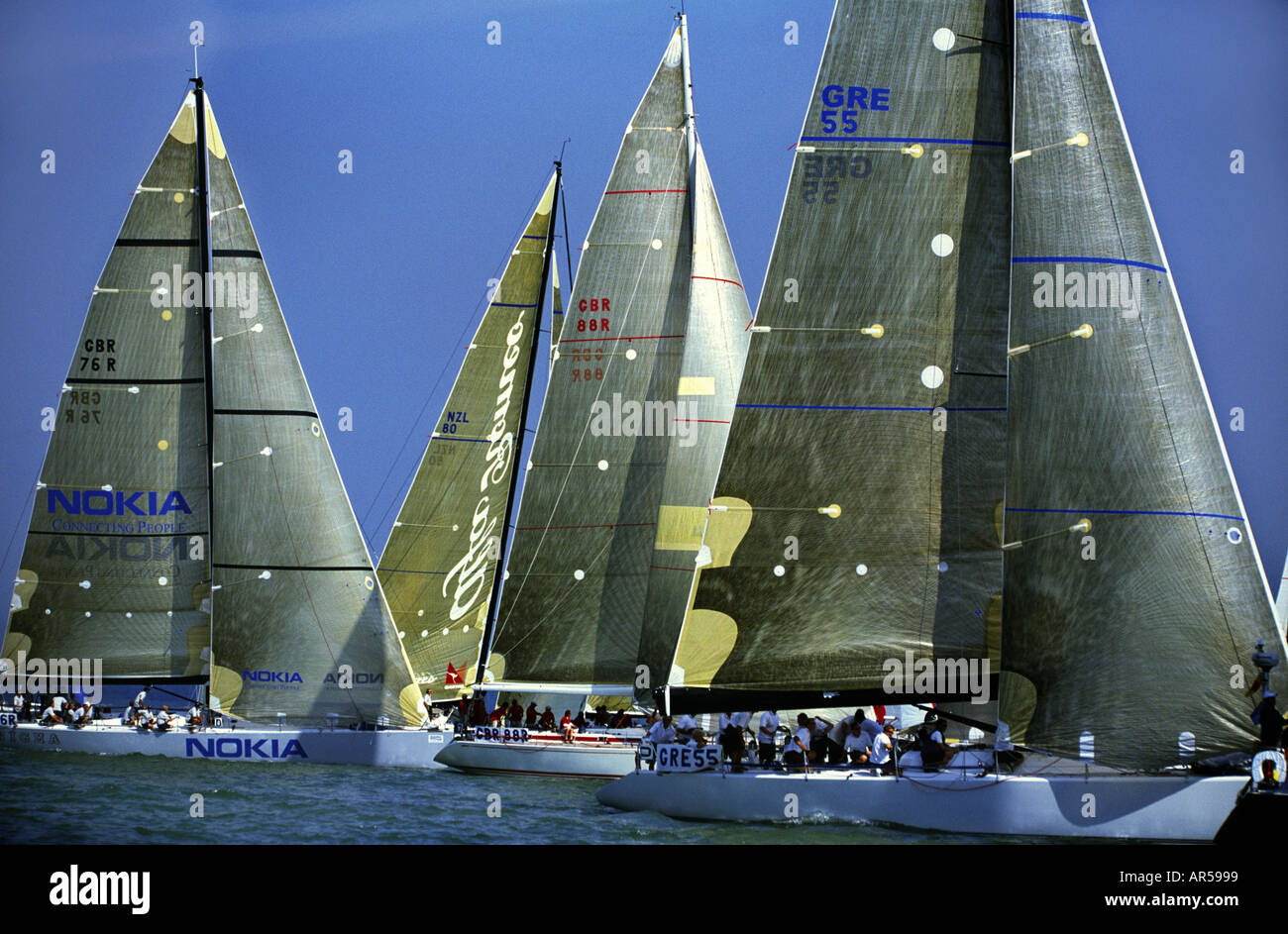 Classe 0 Yacht Race a Cowes Week Isle of Wight England Regno Unito Foto Stock