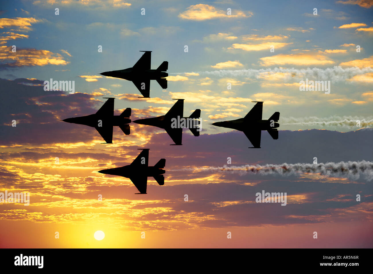 Stati Uniti Thunderbirds in volo a airshow, Smirne, Tennessee Foto Stock