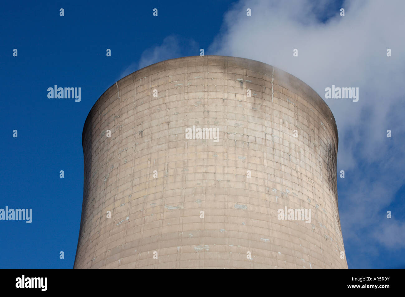 La stazione di alimentazione raffreddamento torre a Rugeley Power Station Inghilterra Staffordshire REGNO UNITO Foto Stock