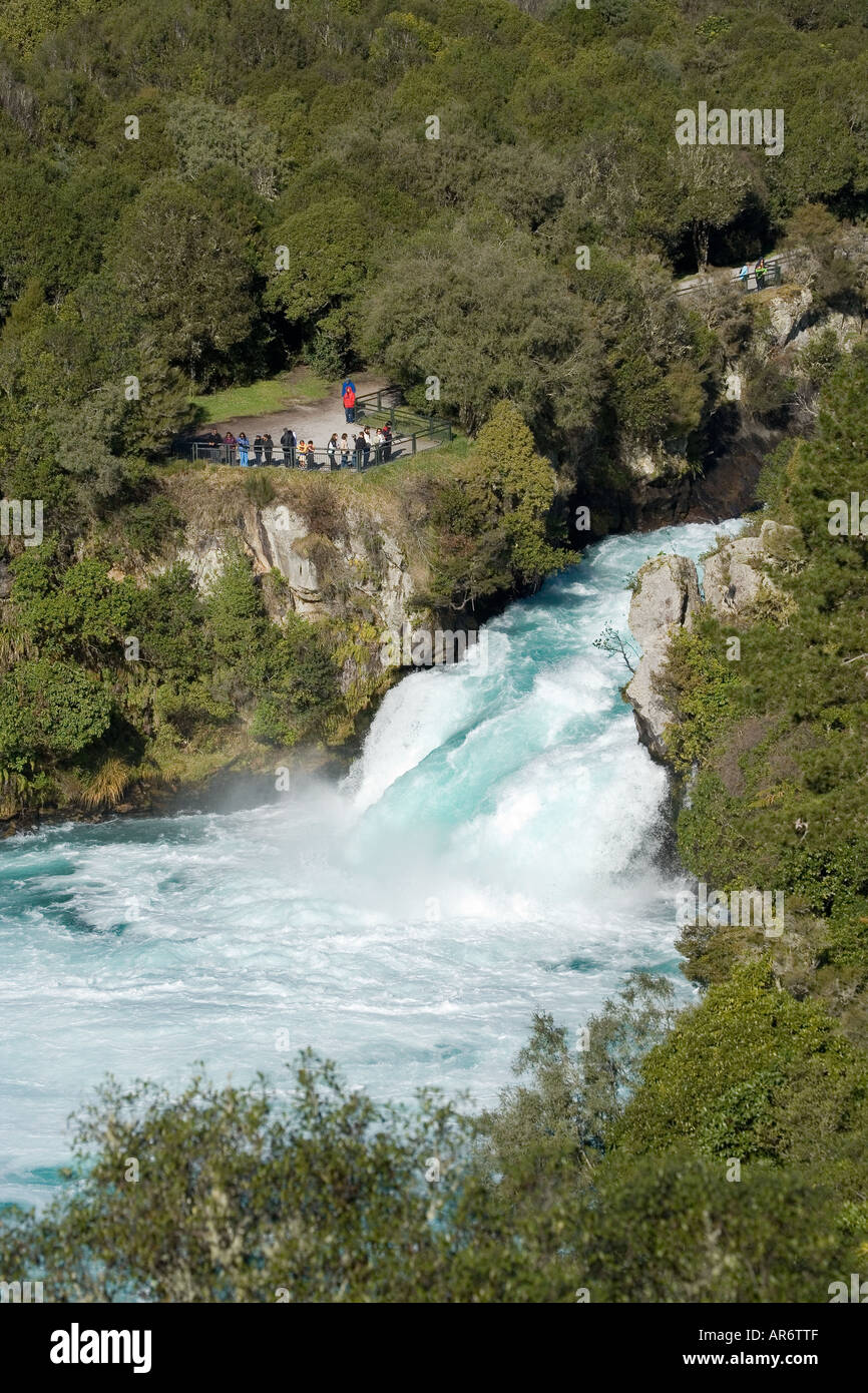 Cascate Huka e Fiume Waikato vicino a Taupo Isola del nord della Nuova Zelanda Foto Stock
