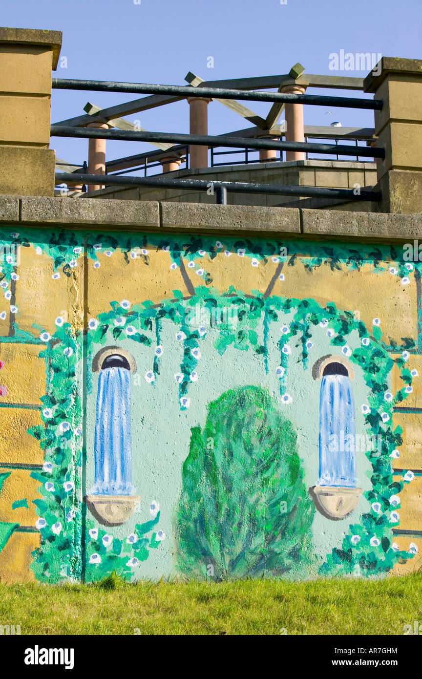 Un affresco su una parete interna della città di Liverpool Città Europea della Cultura 2008 Inghilterra Foto Stock