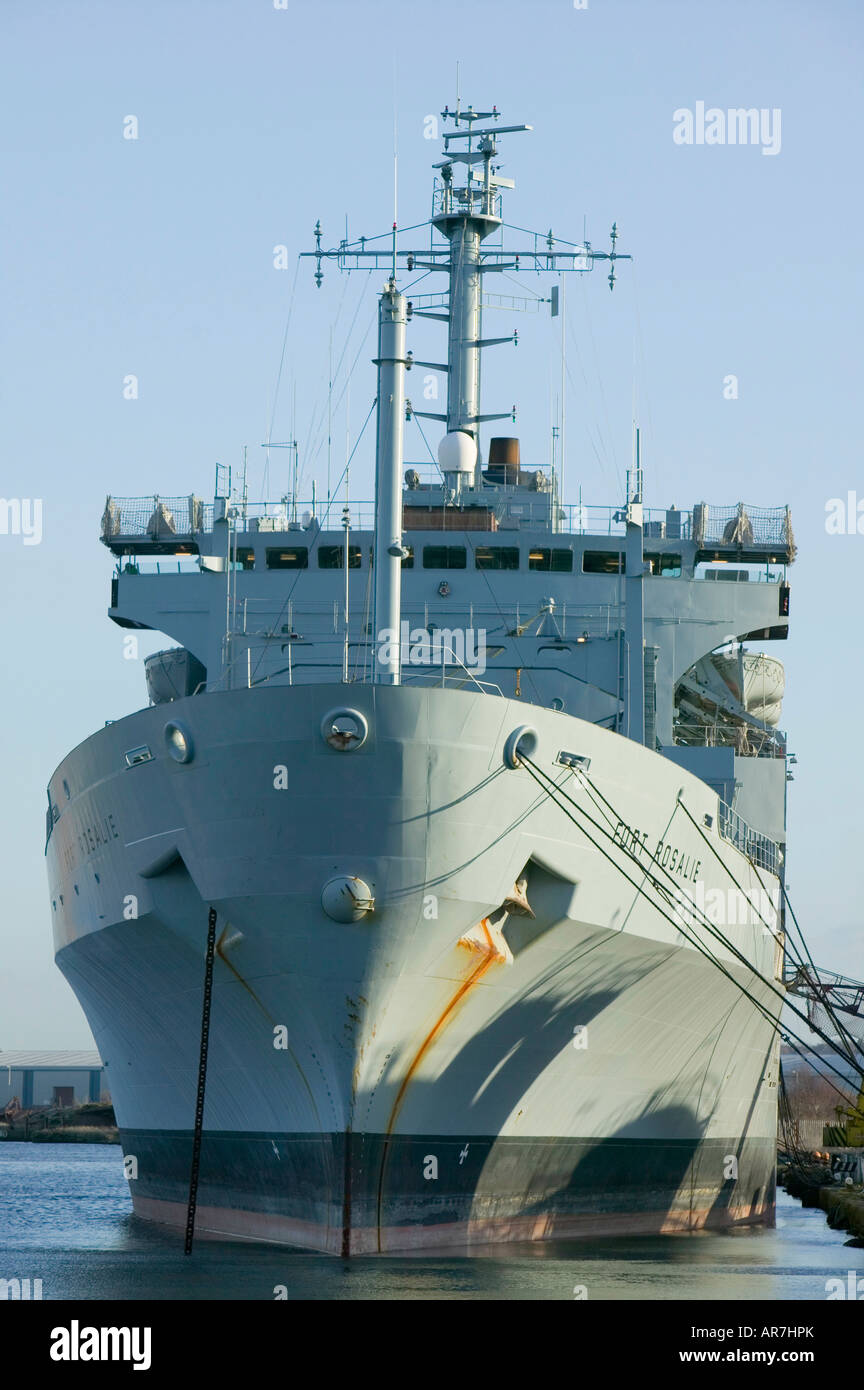 La nave da guerra Fort Rosalie in Birkenhead vicino Liverpool England Foto Stock