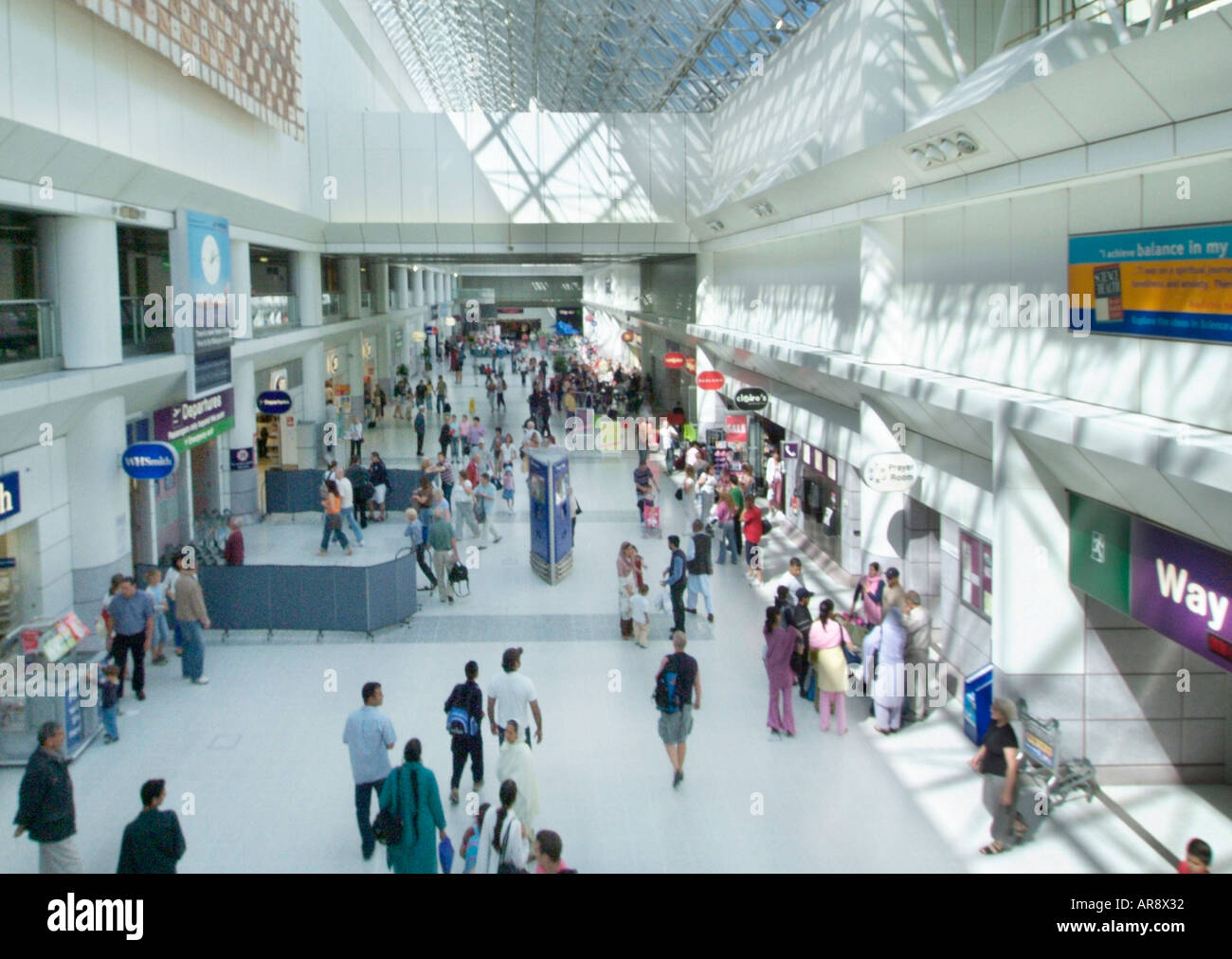 L'Aeroporto Internazionale di Manchester il morsetto 2 Inghilterra UK Regno Unito GB Gran Bretagna UE Unione europea EUROPA Foto Stock