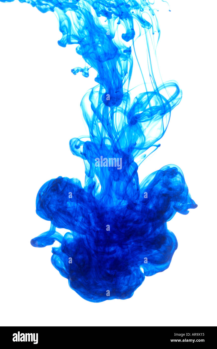 Configurazione astratta di inchiostro blu in acqua Foto Stock