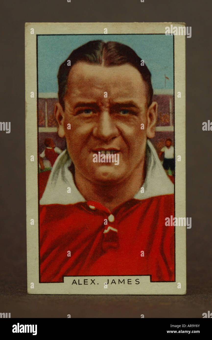 Alex James calciatore calciatore ha giocato per l'Arsenal negli anni trenta del novecento la Gallaher carta di sigaretta Foto Stock