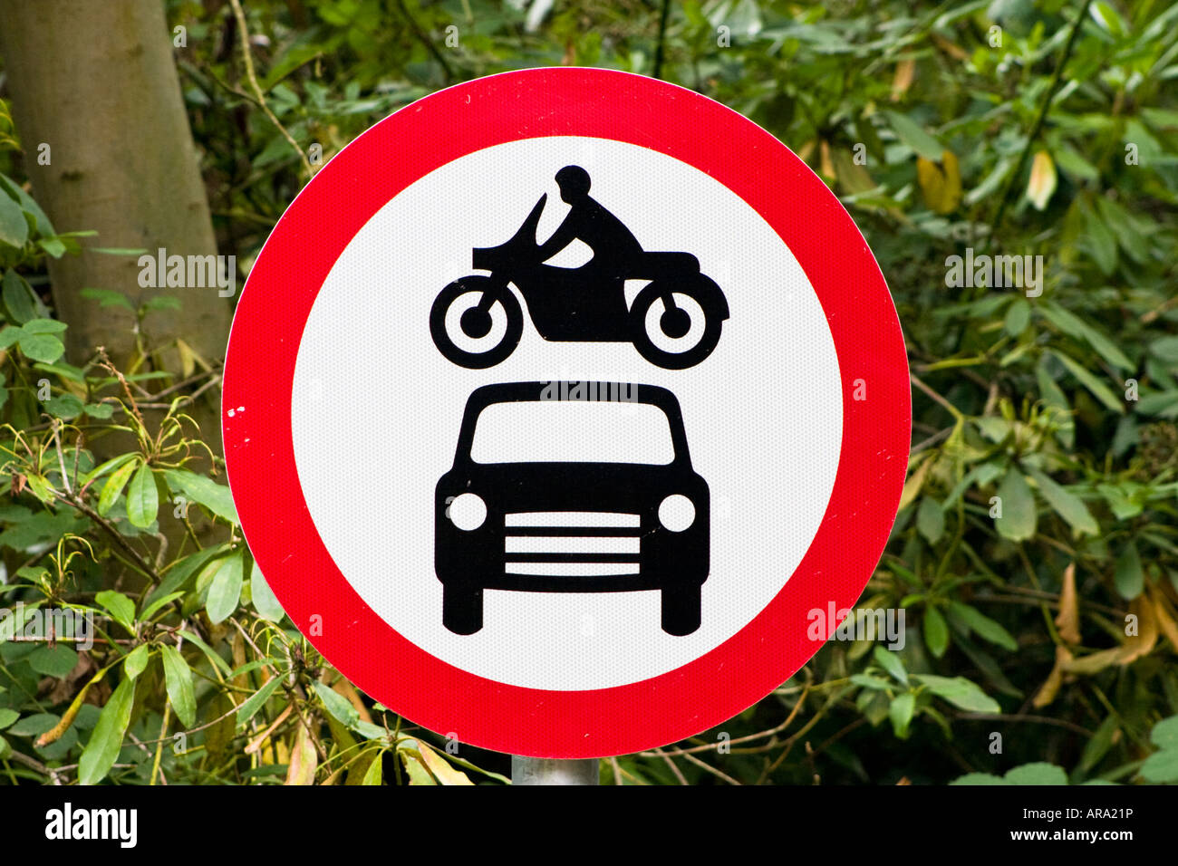Nessun accesso ai veicoli a motore cartello stradale Foto Stock