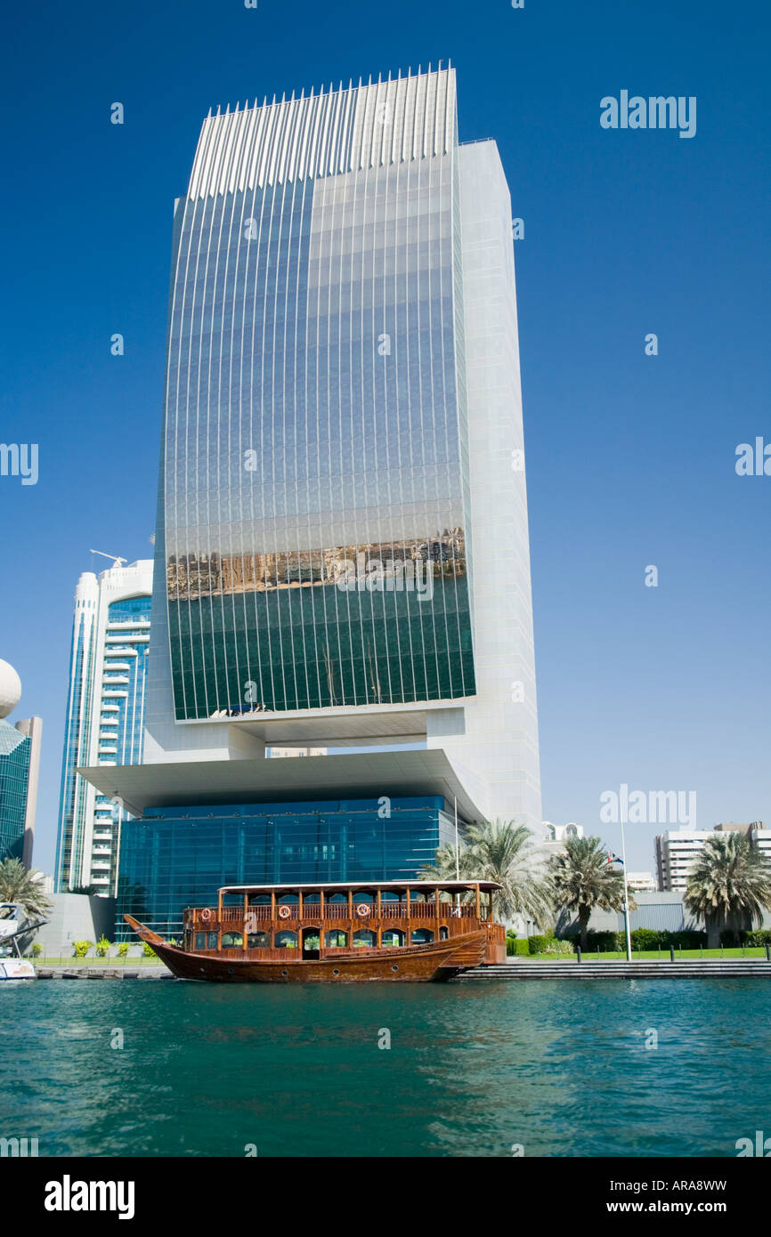 La Banca nazionale di Dubai, Dubai, Emirati Arabi Uniti Foto Stock