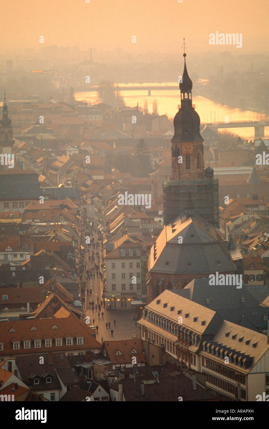 Heidelberg, Blick vom Schloß auf die Altstadt Foto Stock