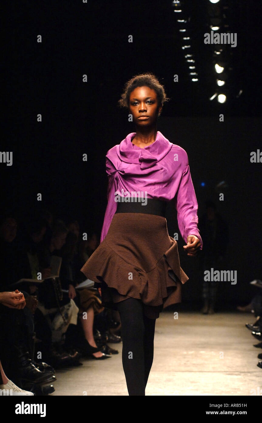 Yigal Azrouel Fall 2008 Fashion Show Foto Stock