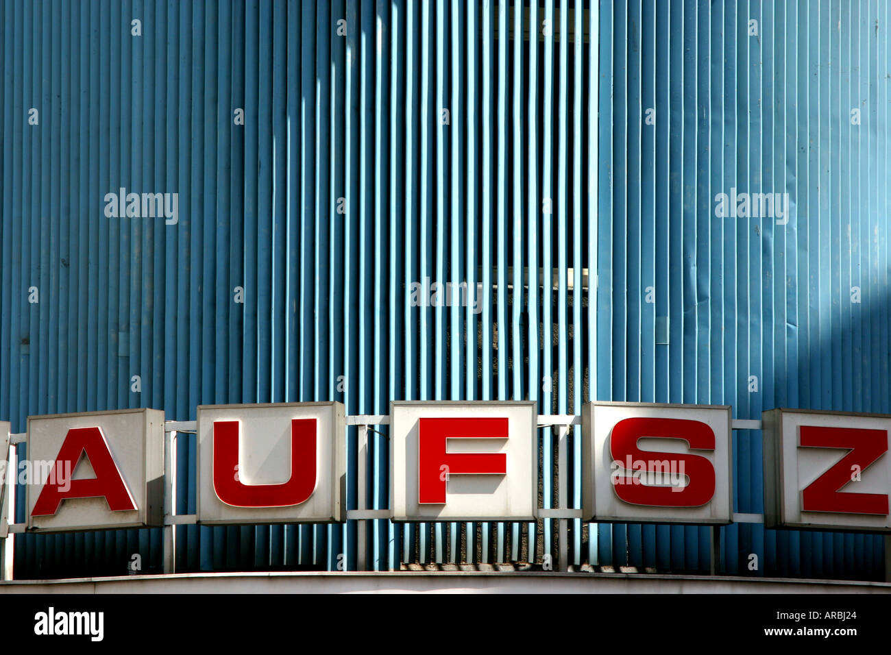Facciata di un department store Foto Stock