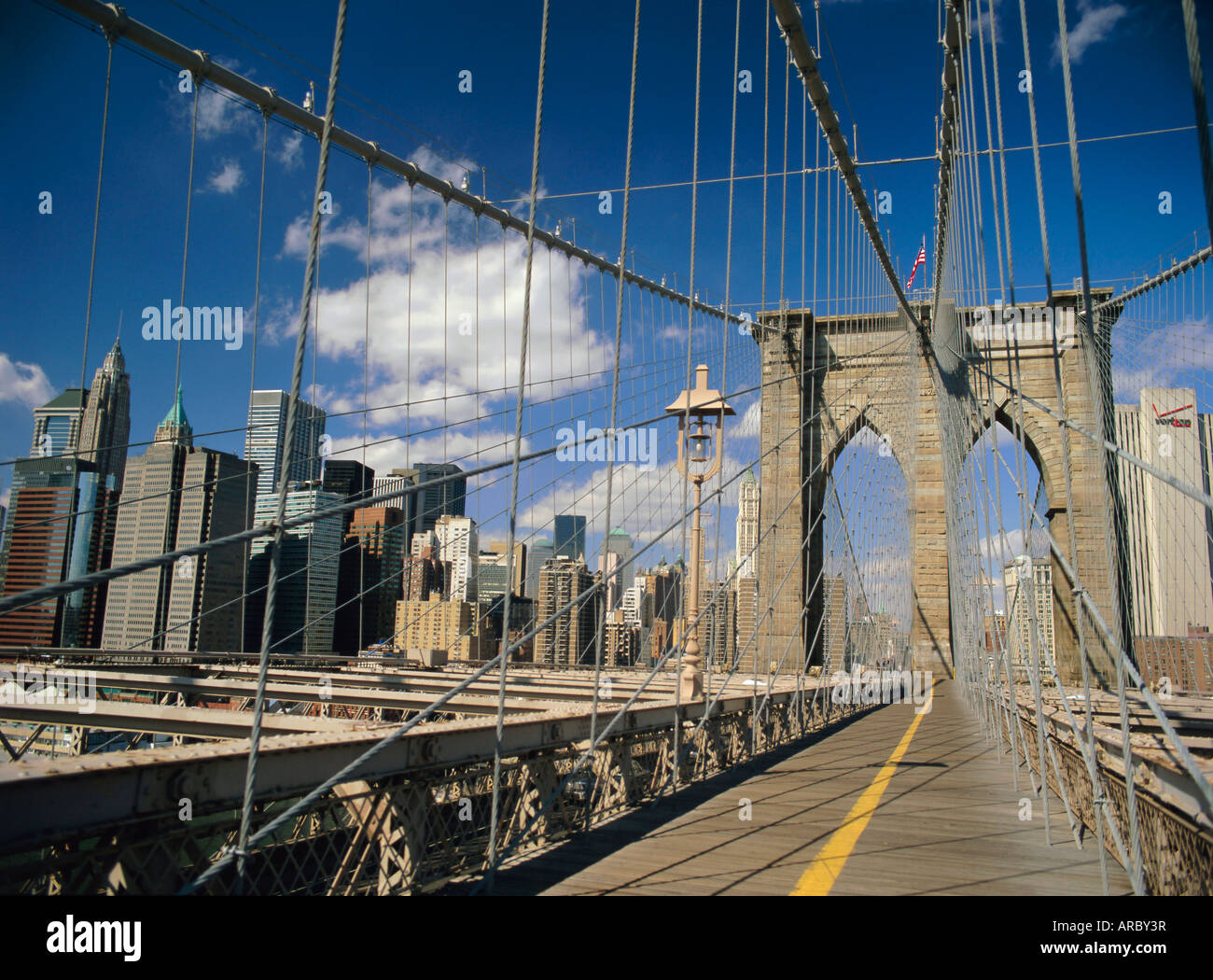 La skyline di Manhattan dal ponte di Brooklyn, post 11/9, la città di New York, nello Stato di New York, Stati Uniti d'America, America del Nord Foto Stock