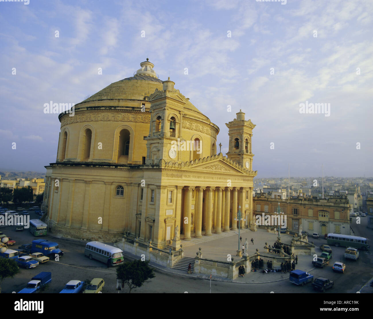 Chiesa di Santa Maria, la quarta più grande cupola in Europa, Mosta, Malta, Europa Foto Stock