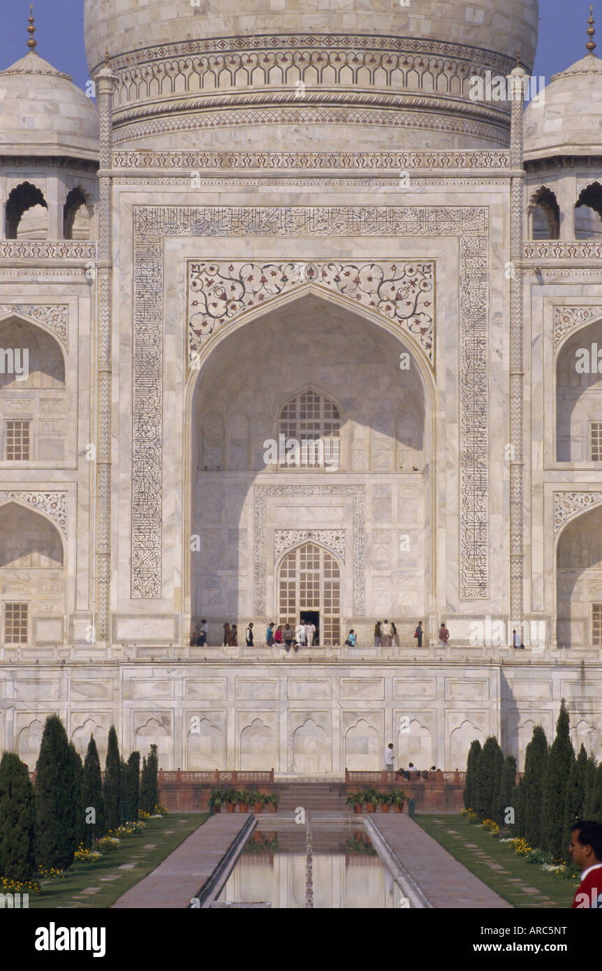 Dettaglio del Taj Mahal, Sito Patrimonio Mondiale dell'UNESCO, Agra, Uttar Pradesh, India, Asia Foto Stock