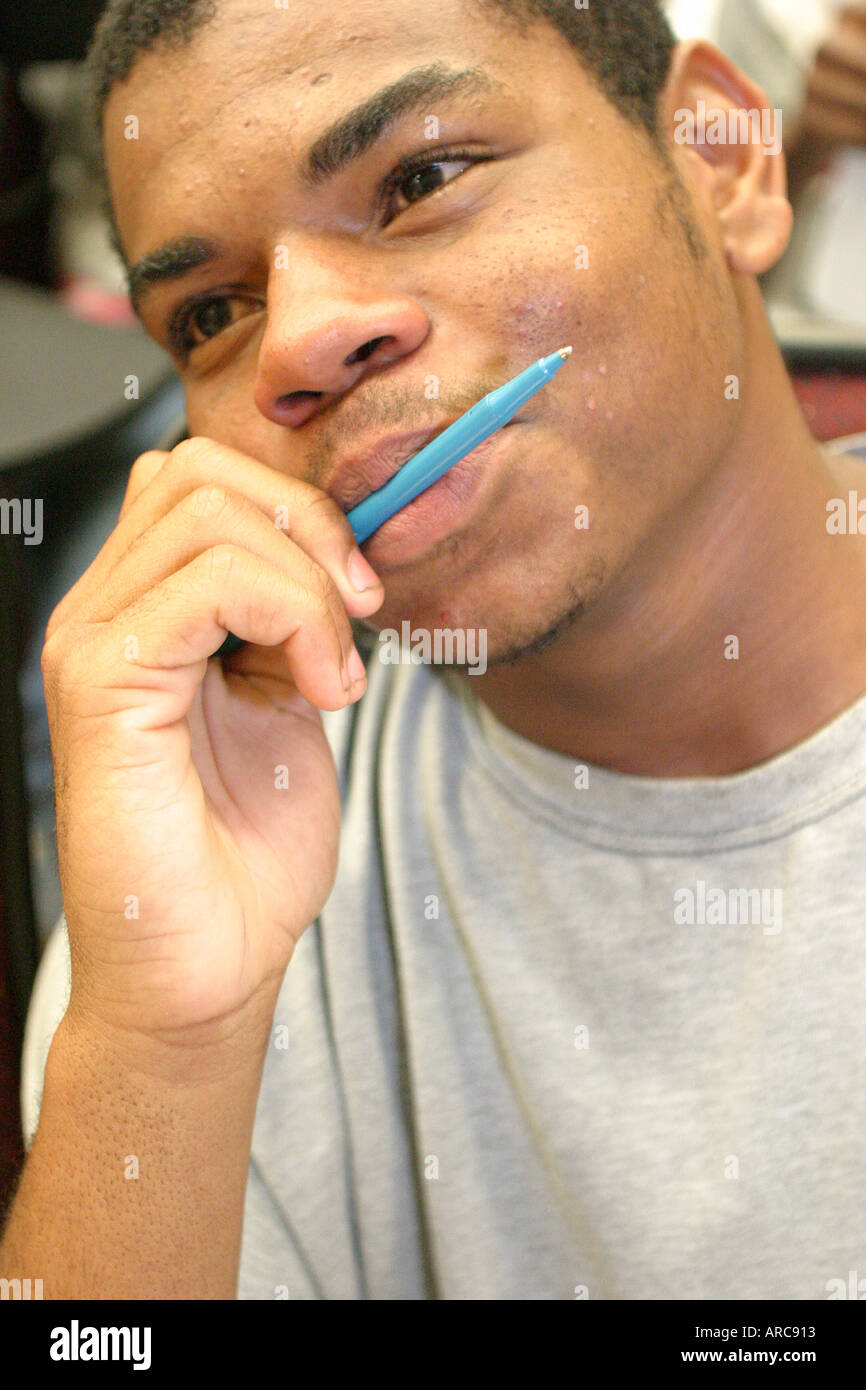 Miami Florida,Little Haiti,Miami Edison Senior High School,campus,studenti istruzione alunni alunni,scuola,campus,imparare impara imparando,insegnare,kN Foto Stock