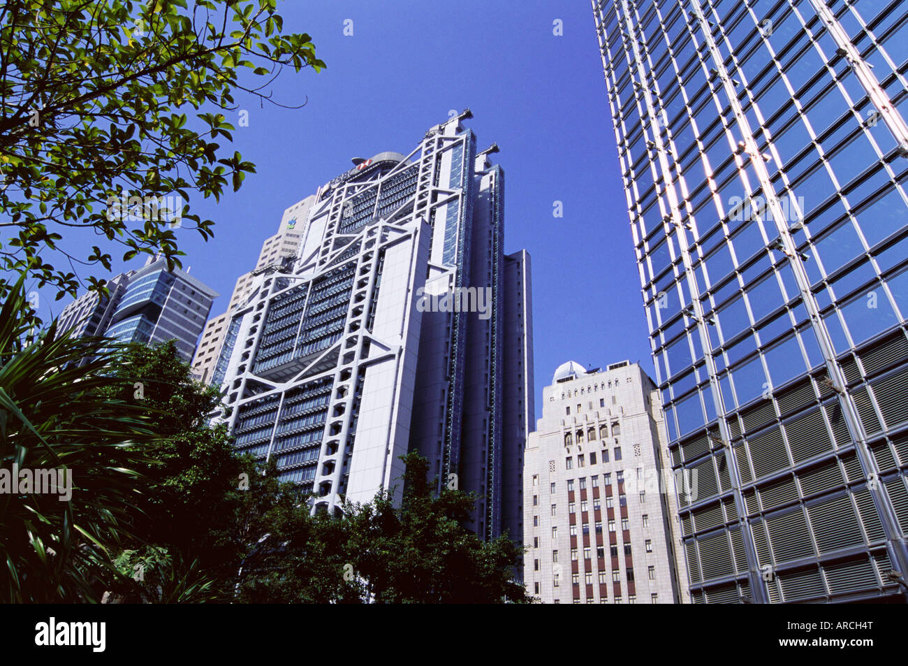 H.S.B.C. Edificio, vecchia Banca di Cina edificio e Cheung Kong Center sulla destra, centrale, Isola di Hong Kong, Hong Kong, Cina Foto Stock