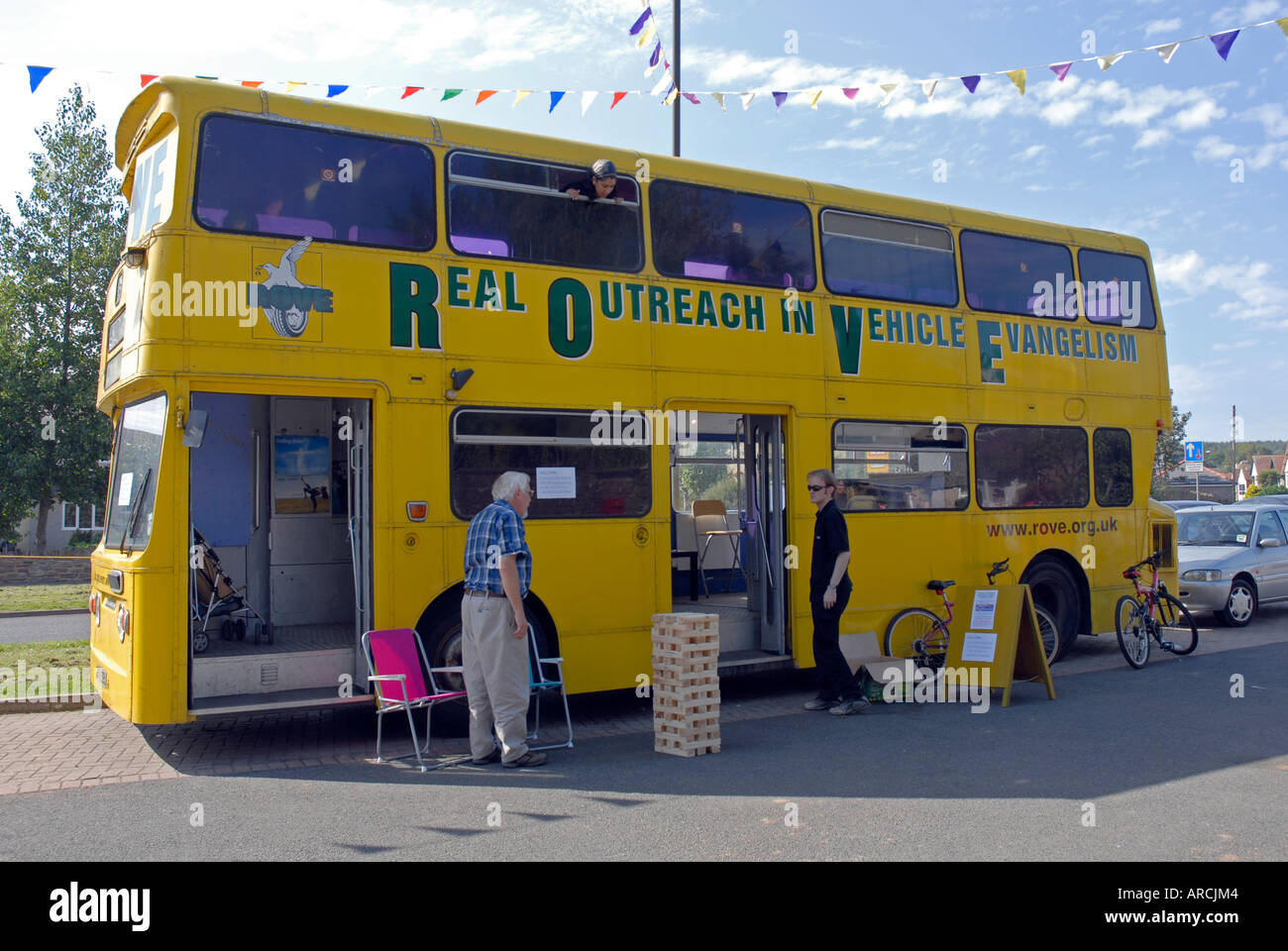 Ex bus utilizzato per l evangelizzazione della gioventù Foto Stock