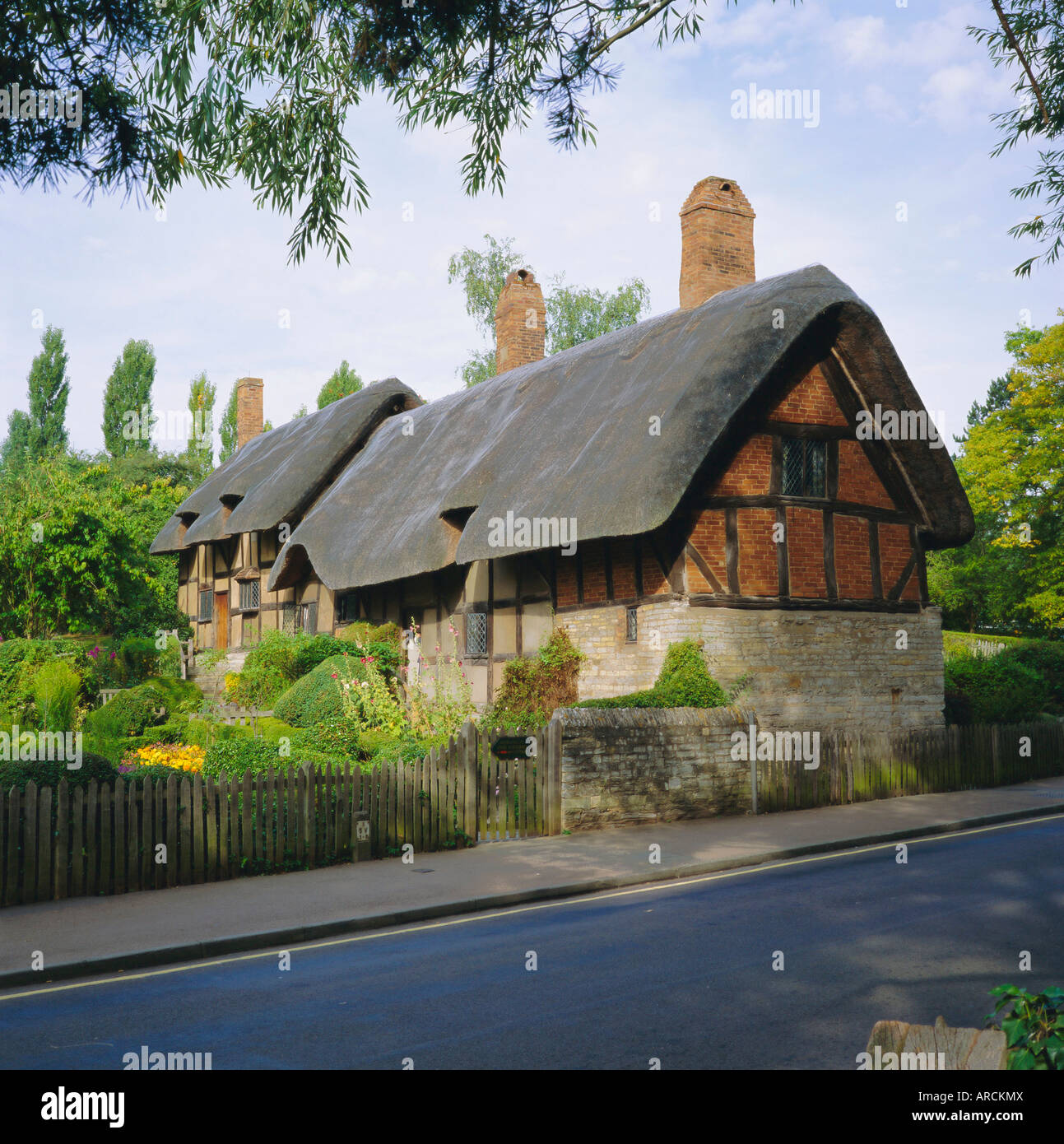 Anne Hathaway's Cottage, Shottery, Stratford-upon-Avon, Warwickshire, Inghilterra, Regno Unito, Europa Foto Stock