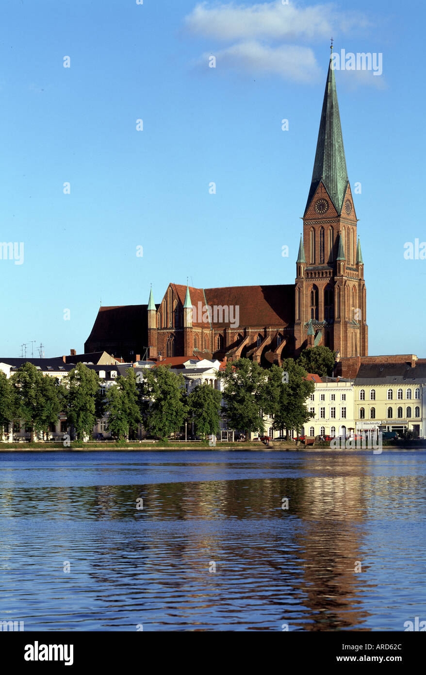 Schwerin, Dom, Blick über den Pfaffenteich Foto Stock