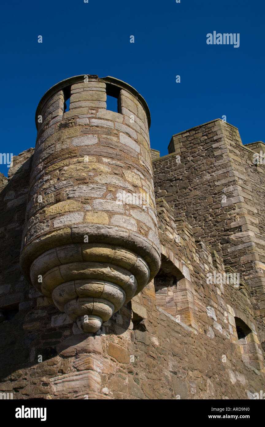 Castello di nerezza West Lothian Scozia ex carcere e munizioni store sulla sponda meridionale del fiume Fort - una garitta torretta Foto Stock