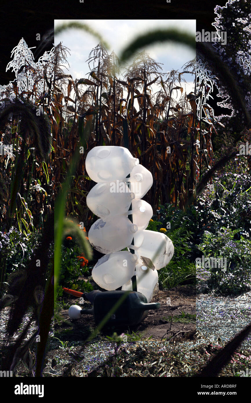 Le bottiglie di plastica vuote. Foto Stock