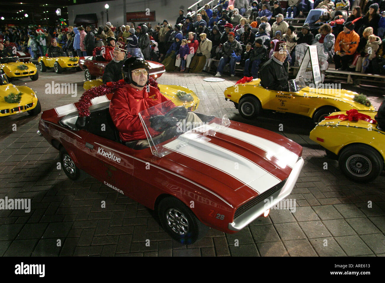 Virginia Settler's Landing Road, sfilata Hampton Holly Days, evento culturale, tradizione, attività, passeggiate, esercizio, marching, riconoscimento, intrattenimento, perf Foto Stock