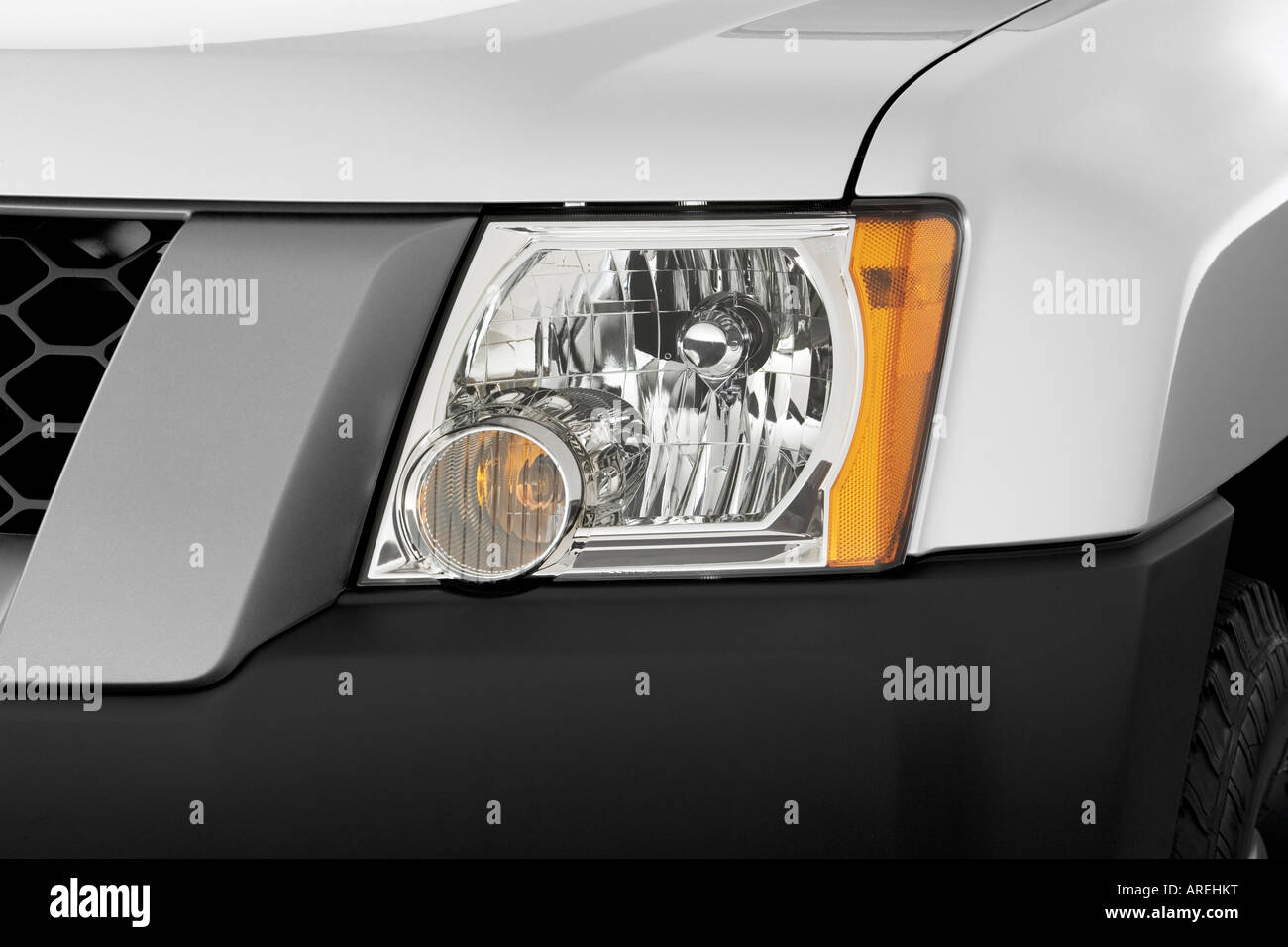 2006 Nissan Xterra Off Road in argento - Faro anteriore Foto Stock