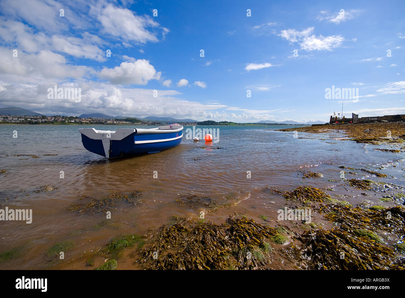 Menai Galles del Nord Anglesey, estate Foto Stock