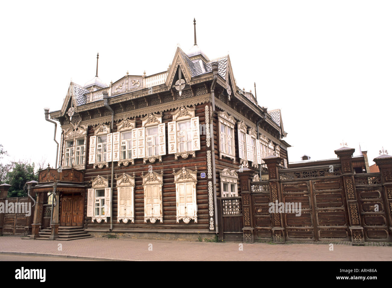 Famosa casa di legno in Europa Merchant House a Irkutsk Siberia Russia Foto Stock