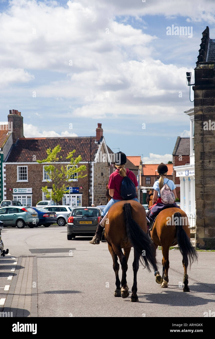College Square Stokesley città mercato Nord Yorkshire Foto Stock