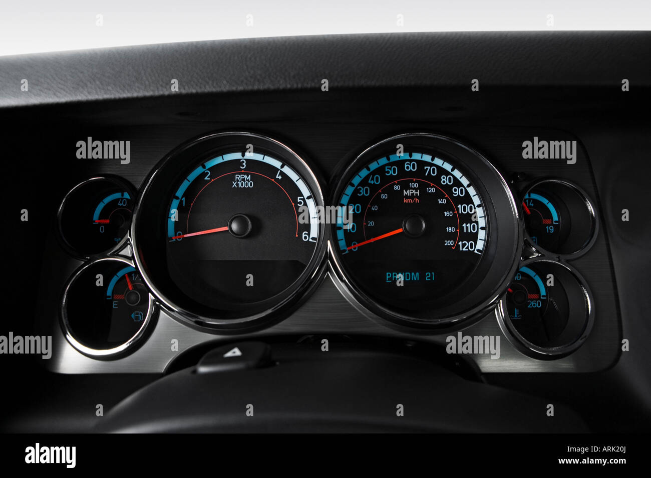 Hummer 2008 H2 in grigio - tachimetro/contagiri Foto Stock