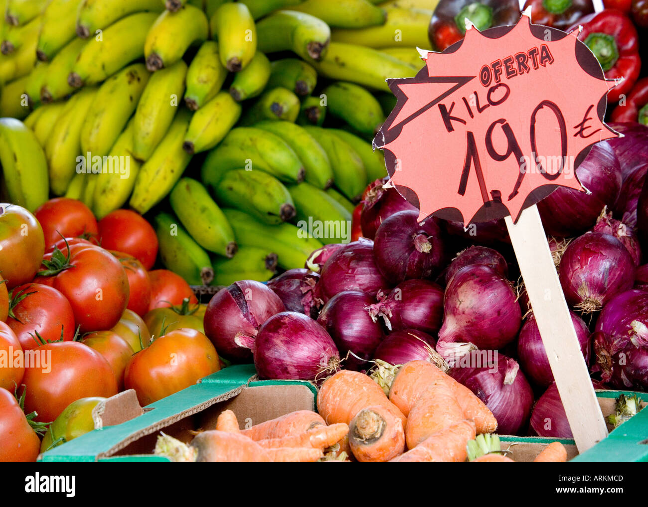 Close-up di frutta e verdura in stallo San Fernando Mercato, Gran Canaria Foto Stock