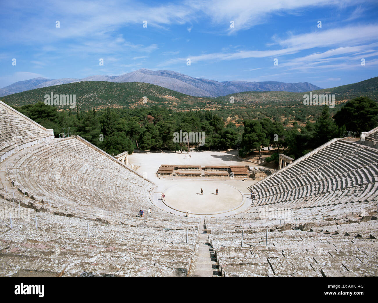 Antico Teatro Greco, Epidauro, Sito Patrimonio Mondiale dell'UNESCO, Peloponneso e Grecia, Europa Foto Stock