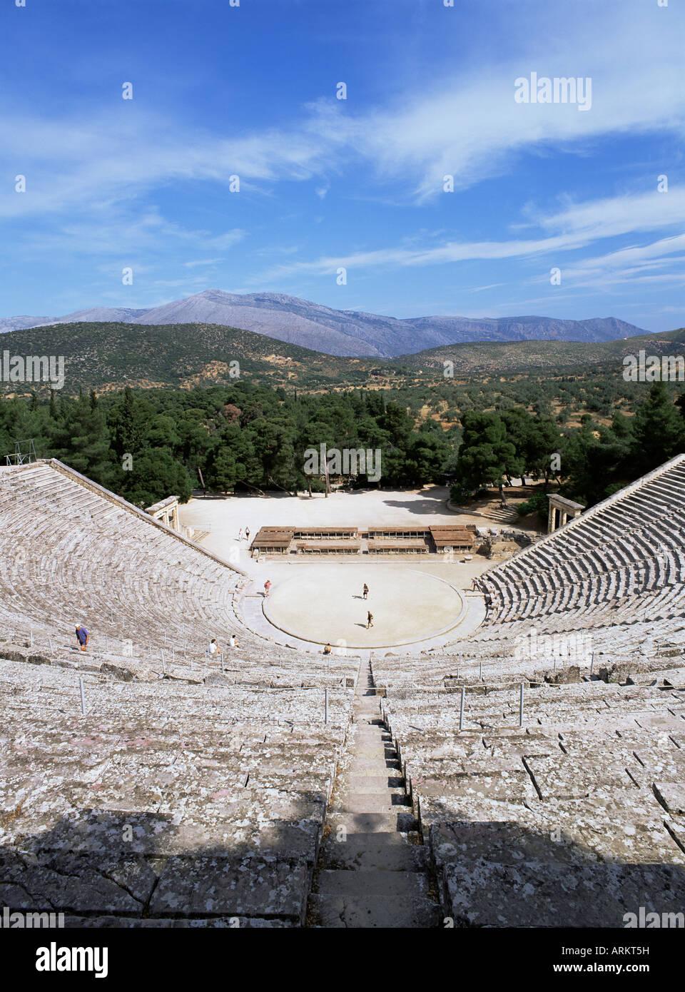 Antico Teatro Greco, Epidauro, Sito Patrimonio Mondiale dell'UNESCO, Peloponneso e Grecia, Europa Foto Stock