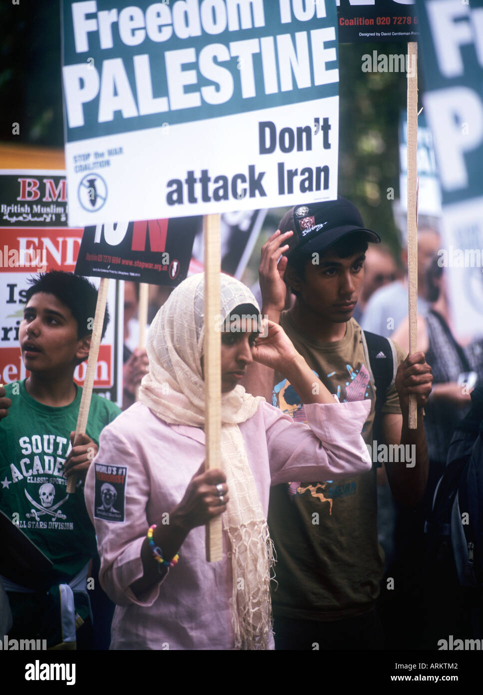Protesta contro attacco di Israele contro il Libano. Londra il 5 agosto 2006. Foto Stock