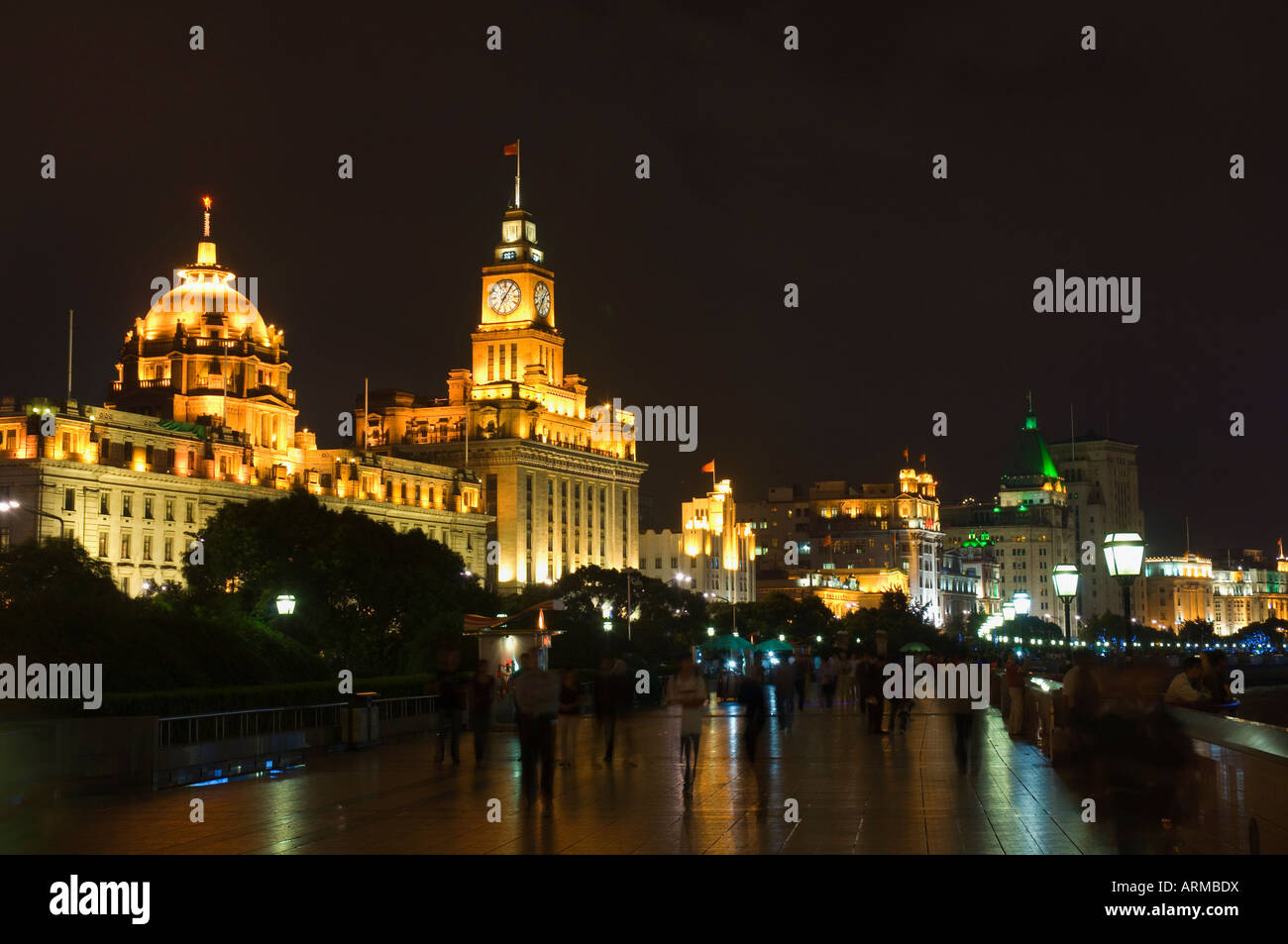 Il Bund di notte, Huangpu District, Shanghai, Cina e Asia Foto Stock