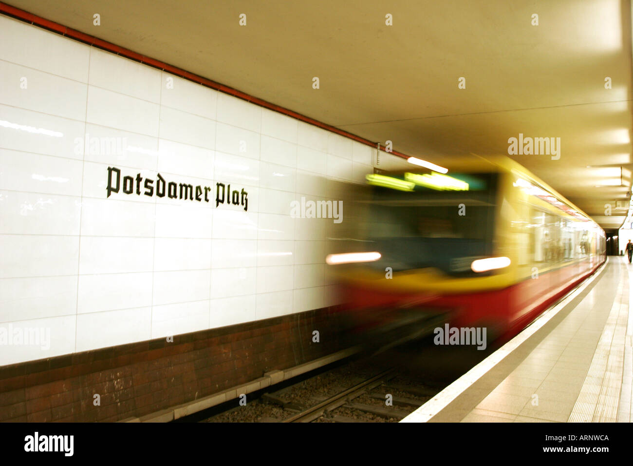 Potsdamer Platz stazione ferroviaria Foto Stock