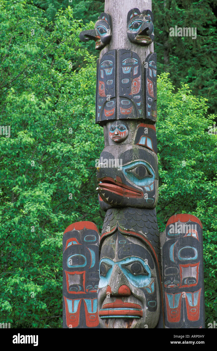 Stati Uniti d'America, Alaska, Totem Pole dettagli dal Totem Bight State Historical Park in Ketchikan Foto Stock