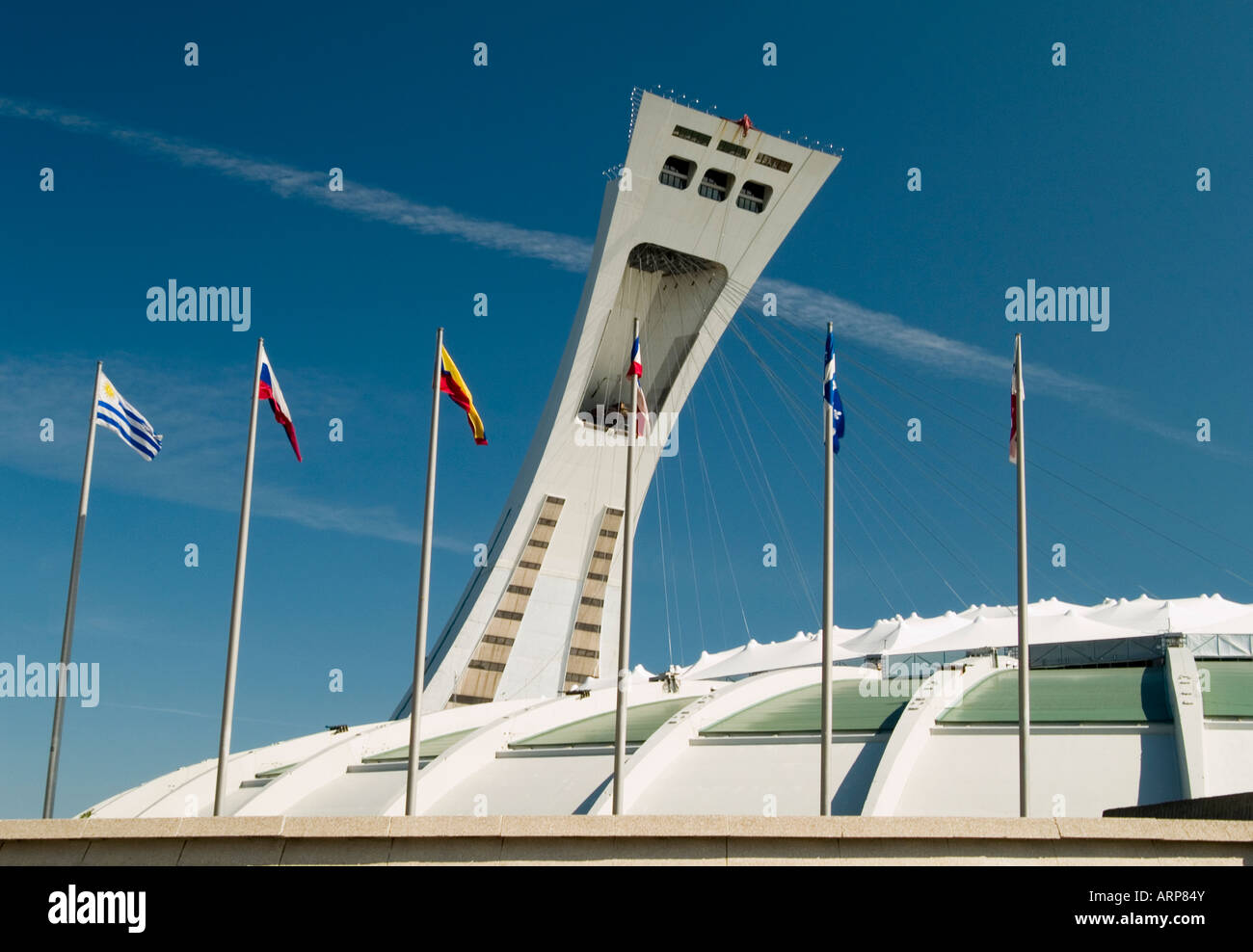 La Stadium e Torre presso il Villaggio Olimpico a Montreal, in Quebec, Canada Foto Stock