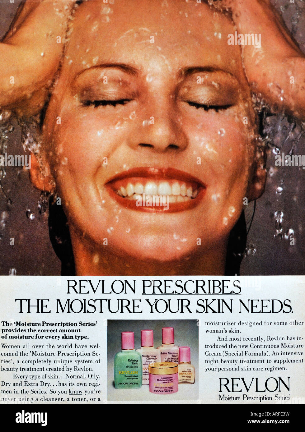 Negli anni settanta la rivista pubblicitaria Revlon Cosmetics 1976 per solo uso editoriale Foto Stock