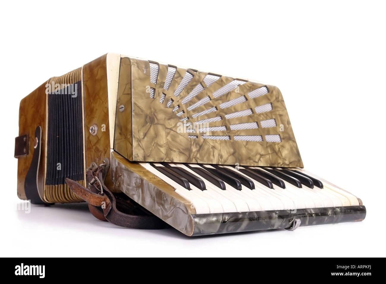 Studio shot di fisarmonica retrò su sfondo bianco Foto Stock